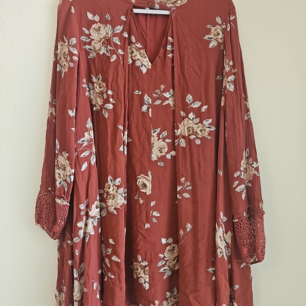 Gentle Fawn Floral Midi Dress in Rust and Cream Size Large